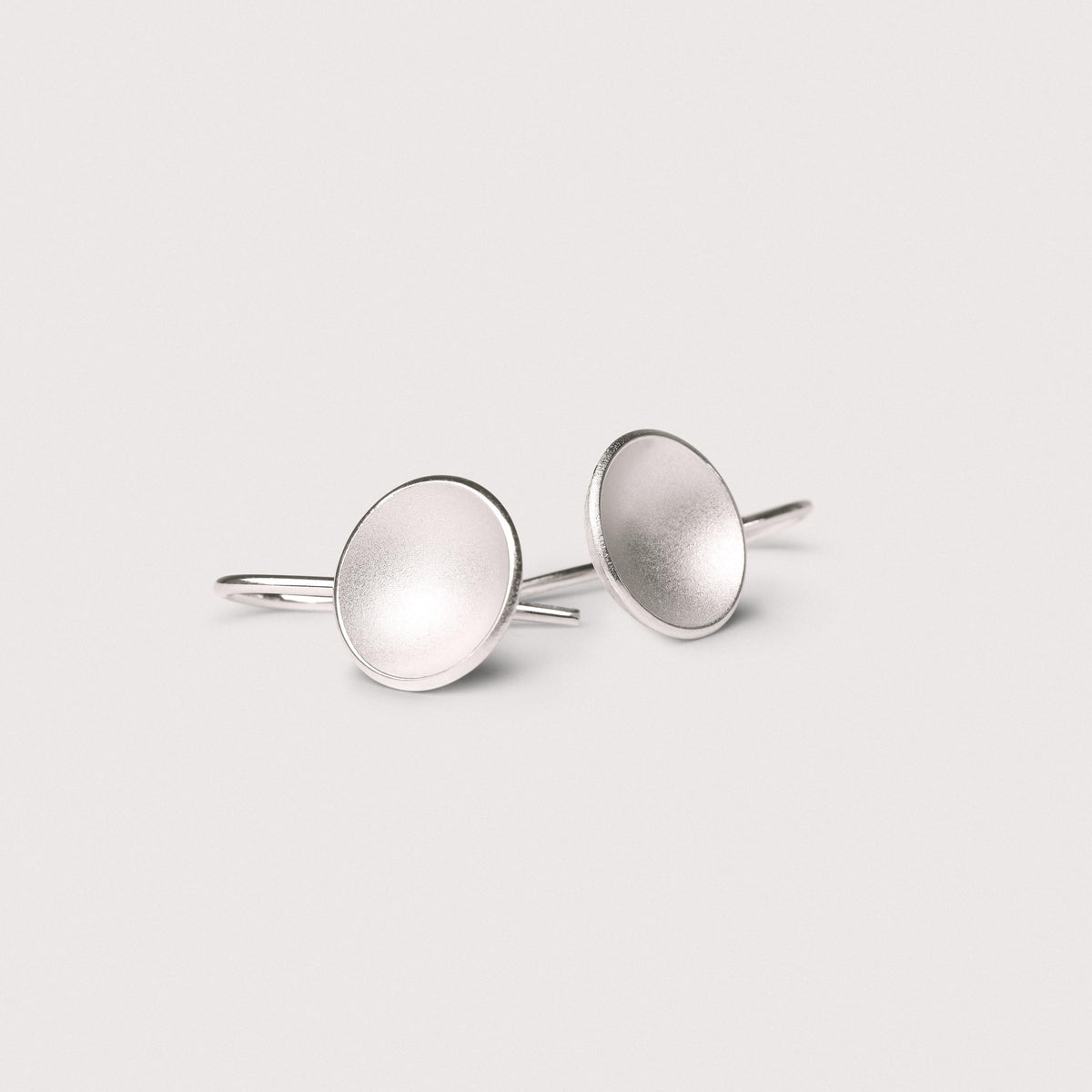 Sister of Pearl – earrings