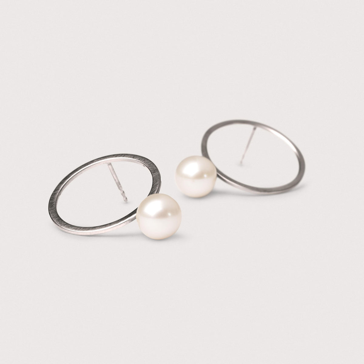 Earrings 360° with pearl