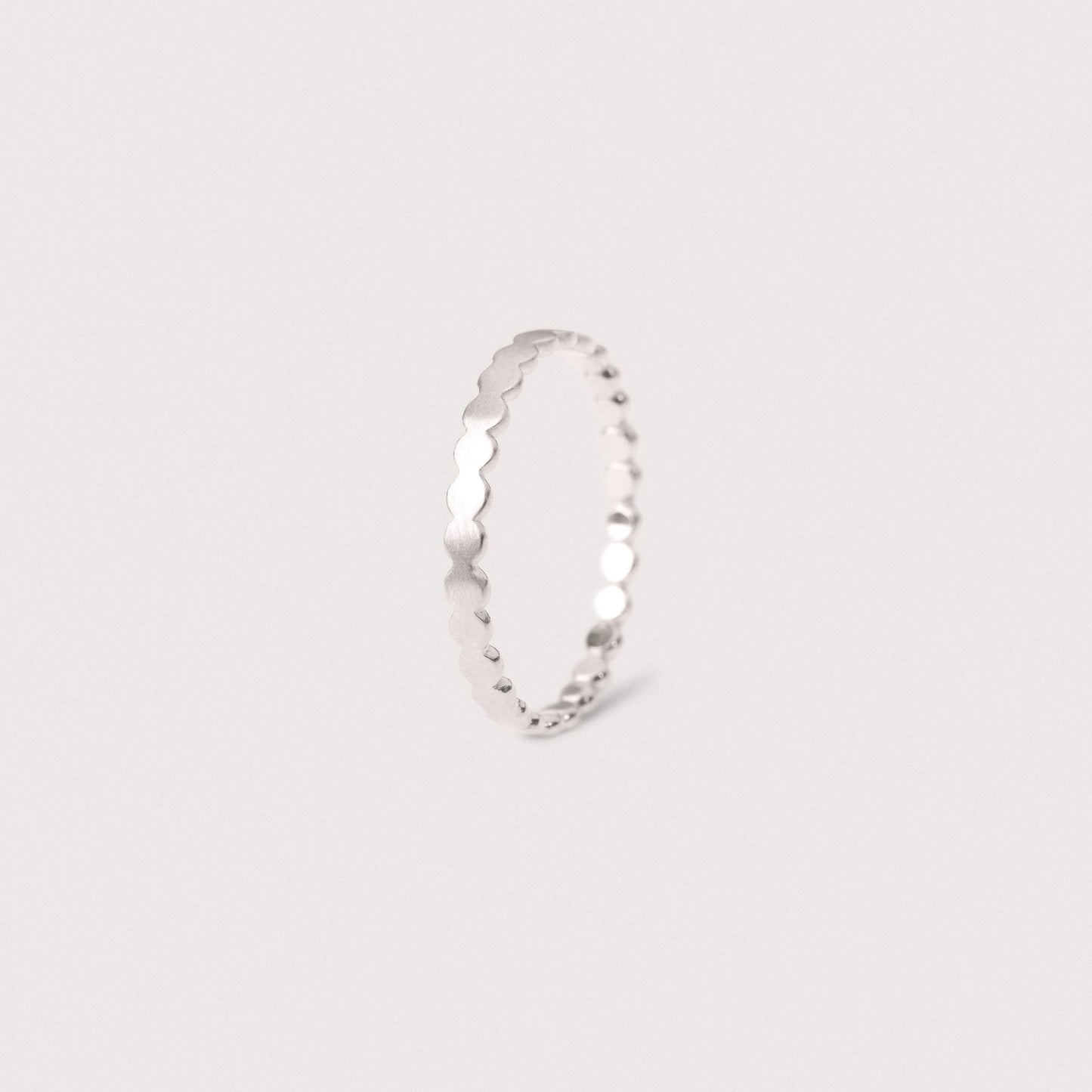 Dot – Ring