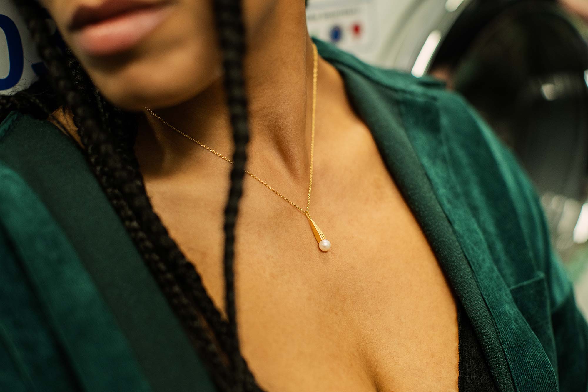 Megapearls – Pendant with chain